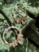 Сережки-кольца. Серьги-кольца с кристаллами и винтажным чернением — изображение 3