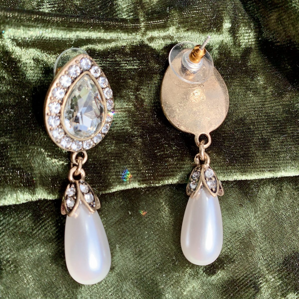 Серьги-капли с культивированным жемчугом. Сережки с подвесками. Элегантные серьги. Нарядные сережки-гвоздики — изображение 3