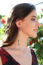 Сережки у формі змій. Сережки-змії з підвісками смарагдового кольору від бренду Empire — изображение 3