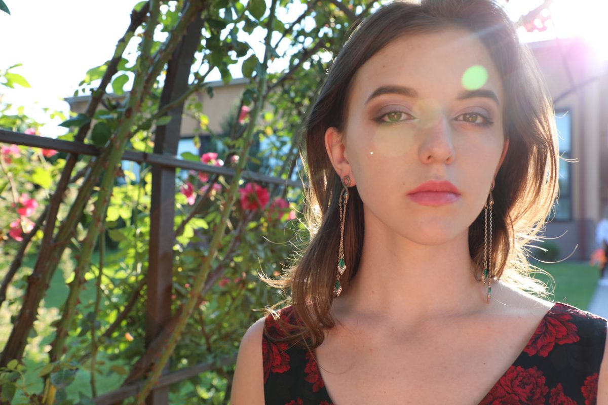 Сережки у формі змій. Сережки-змії з підвісками смарагдового кольору від бренду Empire — изображение 8