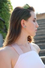 Сережки ельфів в формі напівмісяців сріблястого кольору Сережки у формі місяця