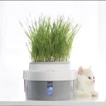 Поилка для животных ( фонтан ) с очищением и фильтрацией + подставка для растений.Объем 3 л. Модель PW 101