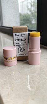 Натуральный бальзам для губ Komyshan HandMade "Облепиха + Апельсин+ корица " — изображение 6