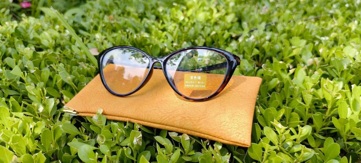 Женские умные очки с фотохромными линзами «ФотоХром Стиль» затемнення лінз: коричневе — изображение 4