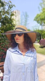 Женская соломенная шляпа "Элегантное Лето" с сетчатым кантом Коричневий — изображение 3