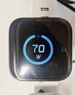 70W GaN  портативная Зарядка с Цифровым Дисплеем, Выдвижным Кабелем Type-C и Сменной Вилкой — изображение 4