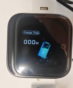 70W GaN  портативная Зарядка с Цифровым Дисплеем, Выдвижным Кабелем Type-C и Сменной Вилкой — изображение 6